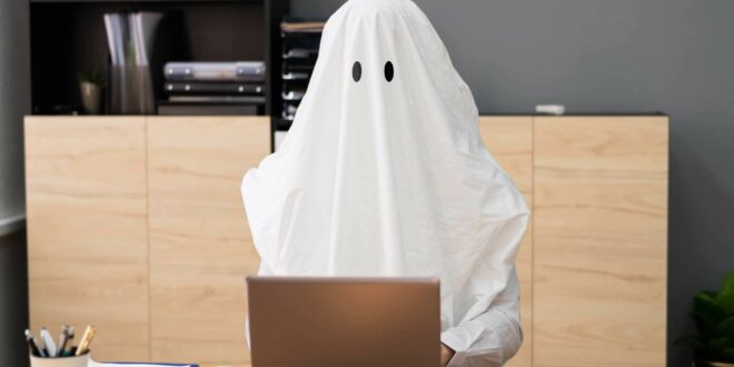 Your Ultimate Guide on How to Hire a Ghostwriters in 2024